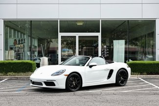 Used 2024 Porsche 718 Boxster image 1