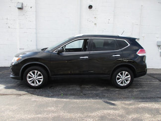 Used 2016 Nissan Rogue SV image 1