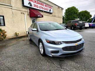 Used 2018 Chevrolet Malibu LT image 1