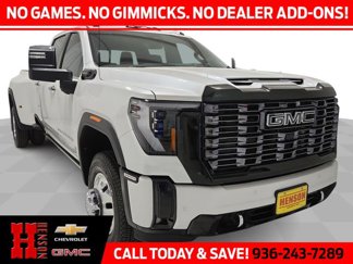 New 2025 GMC Sierra 3500 Denali Ultimate image 1