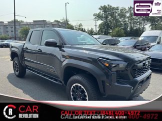 Used 2024 Toyota Tacoma TRD Off-Road image 1