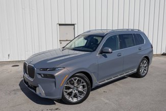 New 2025 BMW X7 xDrive40i image 1