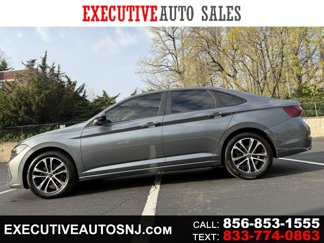 Used 2024 Volkswagen Jetta Sport image 1