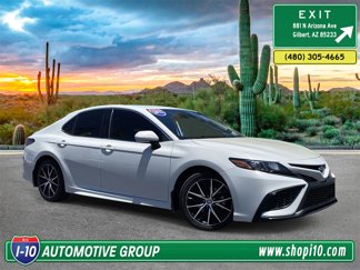 Used 2022 Toyota Camry SE image 1