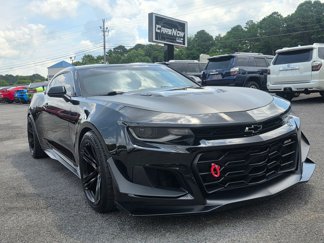 Used 2020 Chevrolet Camaro ZL1 image 1