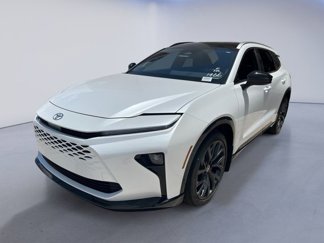 New 2025 Toyota Crown Signia image 1