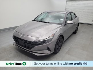 Used 2023 Hyundai Elantra SEL image 1