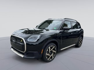 New 2025 MINI Cooper Countryman S E image 1