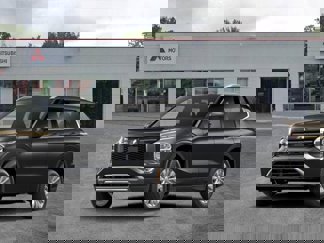New 2025 Mitsubishi Outlander SE image 1
