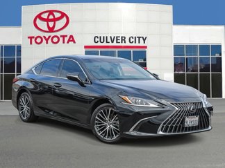 Used 2024 Lexus ES 300h w/ Premium Package image 1