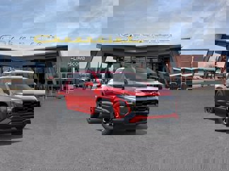 New 2026 Chevrolet Equinox ACTIV w/ Convenience Package III image 1