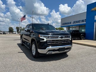Certified 2022 Chevrolet Silverado 1500 LTZ w/ LTZ Premium Package image 1