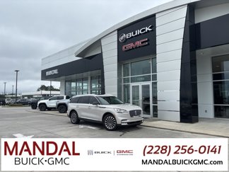 Used 2023 Lincoln Aviator Reserve w/ Equipment Group 201A image 1