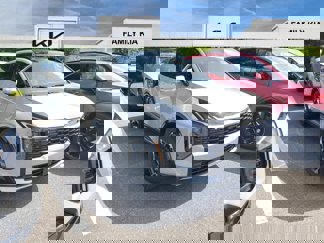New 2026 Kia Sportage SX image 1