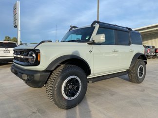 New 2024 Ford Bronco Outer Banks w/ Sasquatch Package image 1