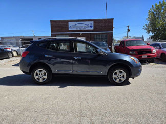 Used 2014 Nissan Rogue S w/ Convenience Package image 1