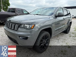 Used 2020 Jeep Grand Cherokee Altitude image 1