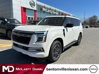 New 2025 Nissan Armada Platinum image 1