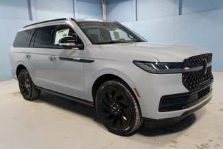 New 2025 Lincoln Navigator Reserve image 1