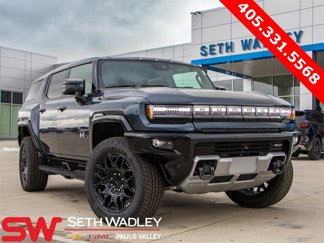 New 2025 GMC Hummer EV 2X w/ LPO, Cargo Utility Package image 1