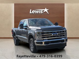 New 2026 Ford F250 4x4 Crew Cab Super Duty image 1