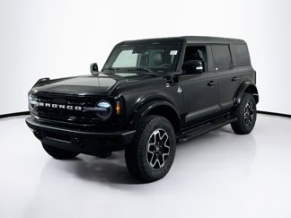 Used 2023 Ford Bronco Outer Banks image 1