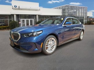Used 2024 BMW 540i xDrive w/ Convenience Package image 1