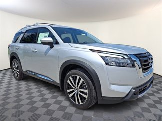 New 2025 Nissan Pathfinder Platinum image 1
