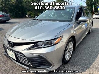 Used 2022 Toyota Camry LE image 1