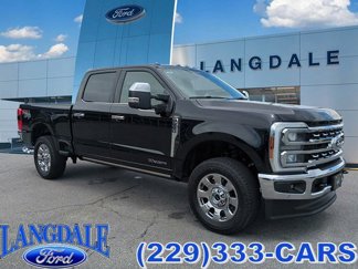 New 2025 Ford F250 4x4 Crew Cab Super Duty image 1