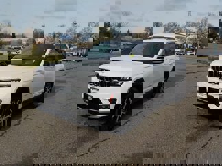New 2025 Jeep Grand Cherokee Limited image 1