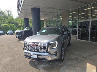 New 2026 GMC Terrain Denali w/ LPO, Floor Liner Package image 1
