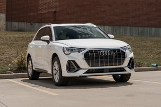 New 2025 Audi Q3 2.0T Premium image 1