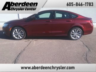 Used 2015 Chrysler 200 S w/ Comfort Group image 1