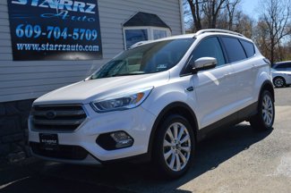 Used 2017 Ford Escape Titanium image 1