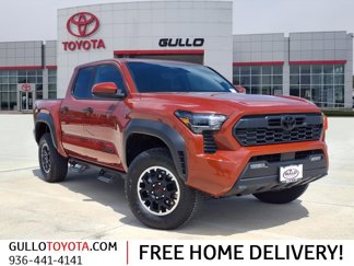 Certified 2025 Toyota Tacoma TRD Off-Road image 1