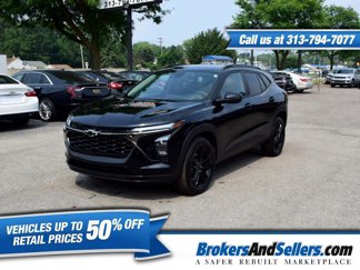 Used 2025 Chevrolet Trax ACTIV w/ Driver Confidence Package image 1