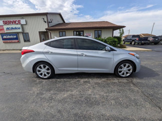 Used 2011 Hyundai Elantra Limited image 1
