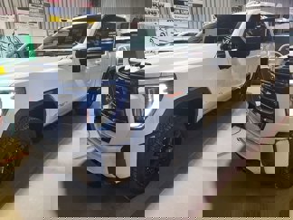Used 2025 GMC Sierra 2500 AT4 image 1