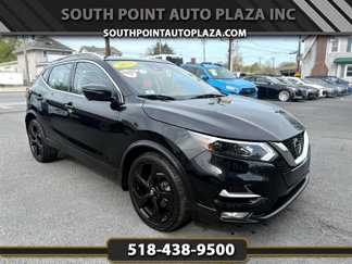 Used 2021 Nissan Rogue Sport SL w/ Premium Package image 1