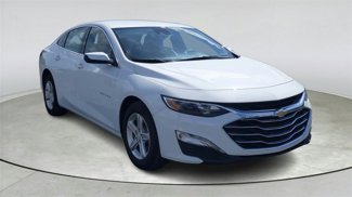 Used 2024 Chevrolet Malibu LT image 1