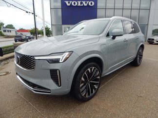 New 2025 Volvo XC90 T8 Plus w/ Protection Package Premier image 1