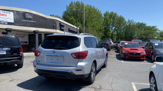 Used 2019 Nissan Pathfinder S image 1