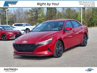 Certified 2023 Hyundai Elantra SEL image 1