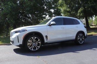New 2026 BMW X5 sDrive40i w/ Climate Comfort Package image 1