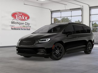 New 2026 Chrysler Pacifica Limited image 1