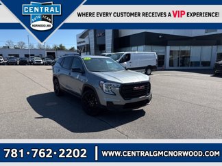Certified 2023 GMC Terrain SLE w/ Driver Convenience Package image 1