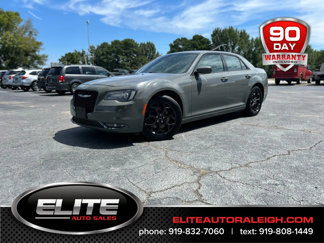 Used 2019 Chrysler 300 S image 1