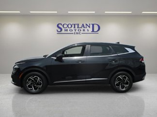 Used 2024 Kia Sportage LX image 1