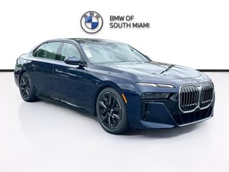 New 2026 BMW 750e xDrive image 1